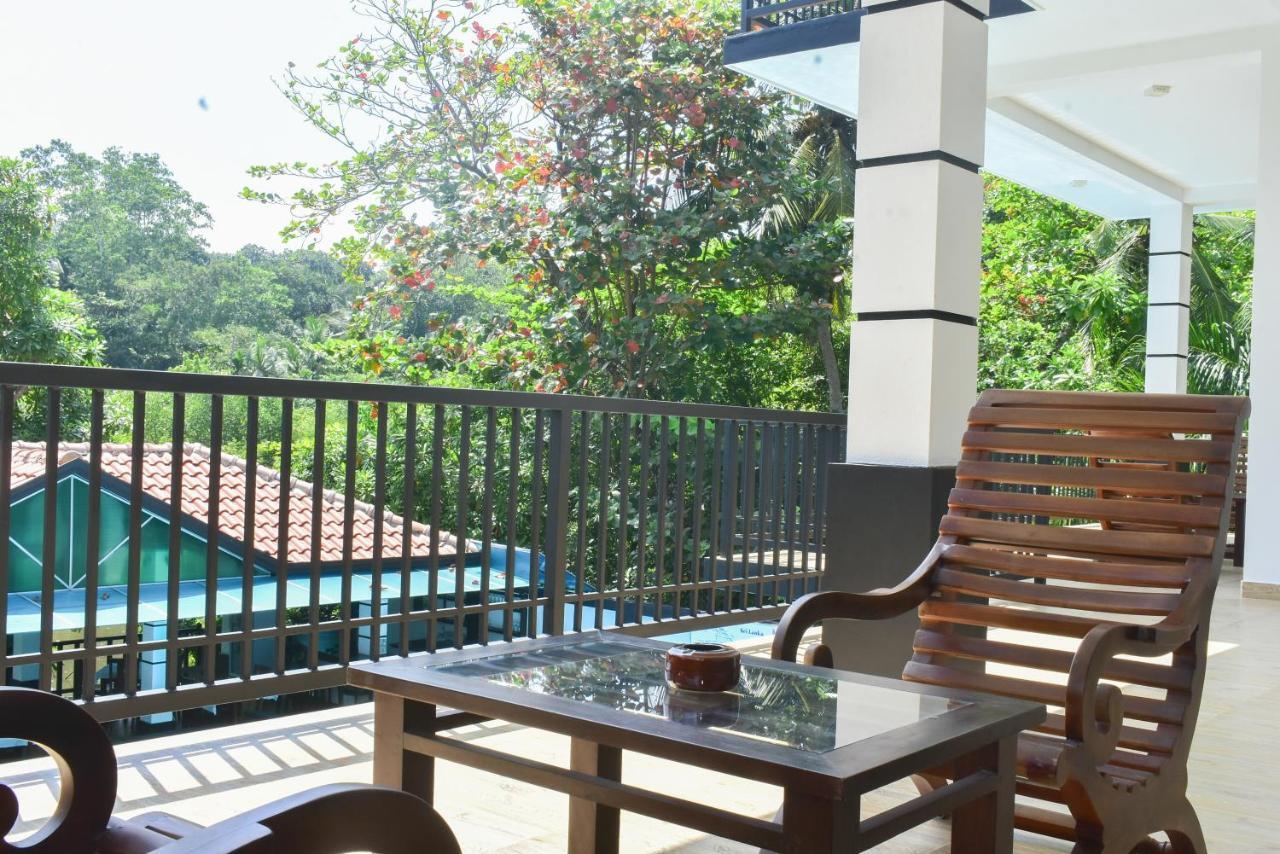 Minuri Villa Hikkaduwa Esterno foto