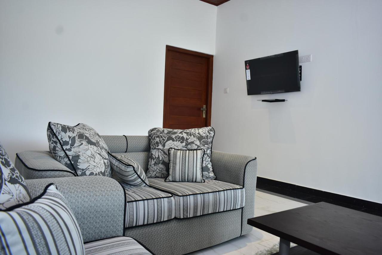Minuri Villa Hikkaduwa Esterno foto